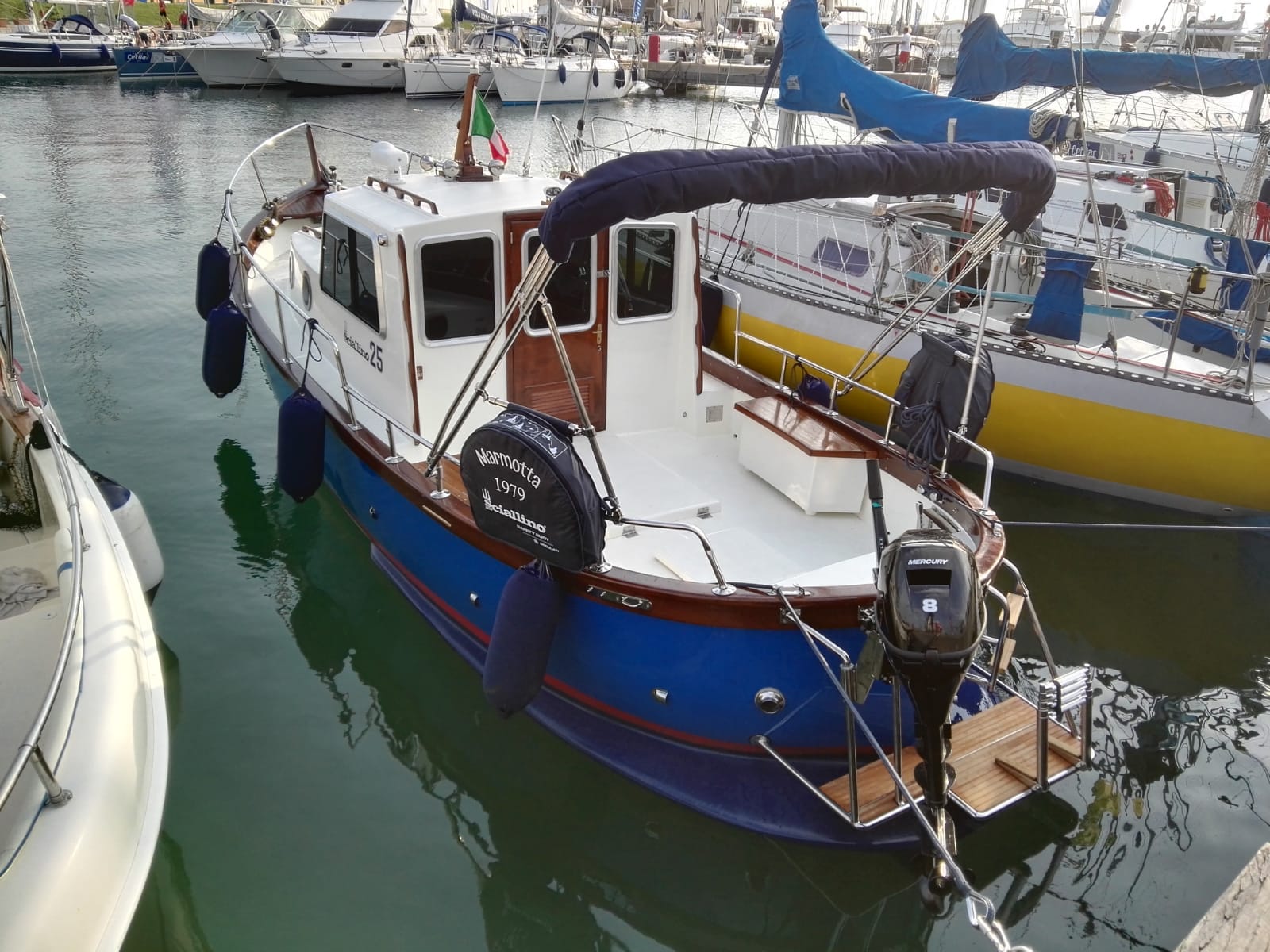 <<<<< VENDUTO >>>>>> SCIALLINO 25 + 57HP YANMAR + aux (2018)<br><a href=dettaglio.aspx?Id=413 >VAI ALLA SCHEDA</a>